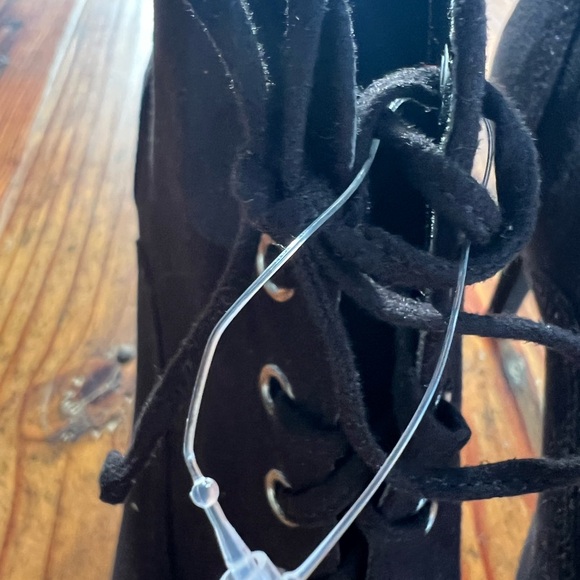 Fioni Faux Suede Tie High Heel Women’s Bootie Boots Women’s 11 NWOT - Picture 3 of 8